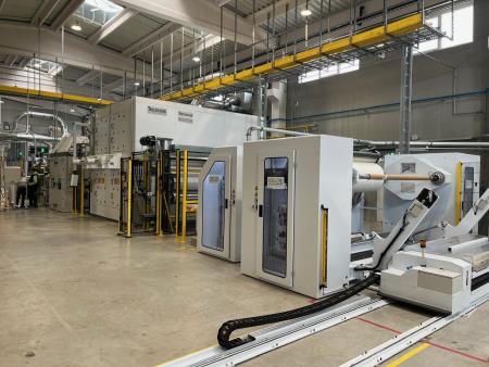 Del instalirane linije v tovarni v Sežani; Vir: podjetje Ekstel